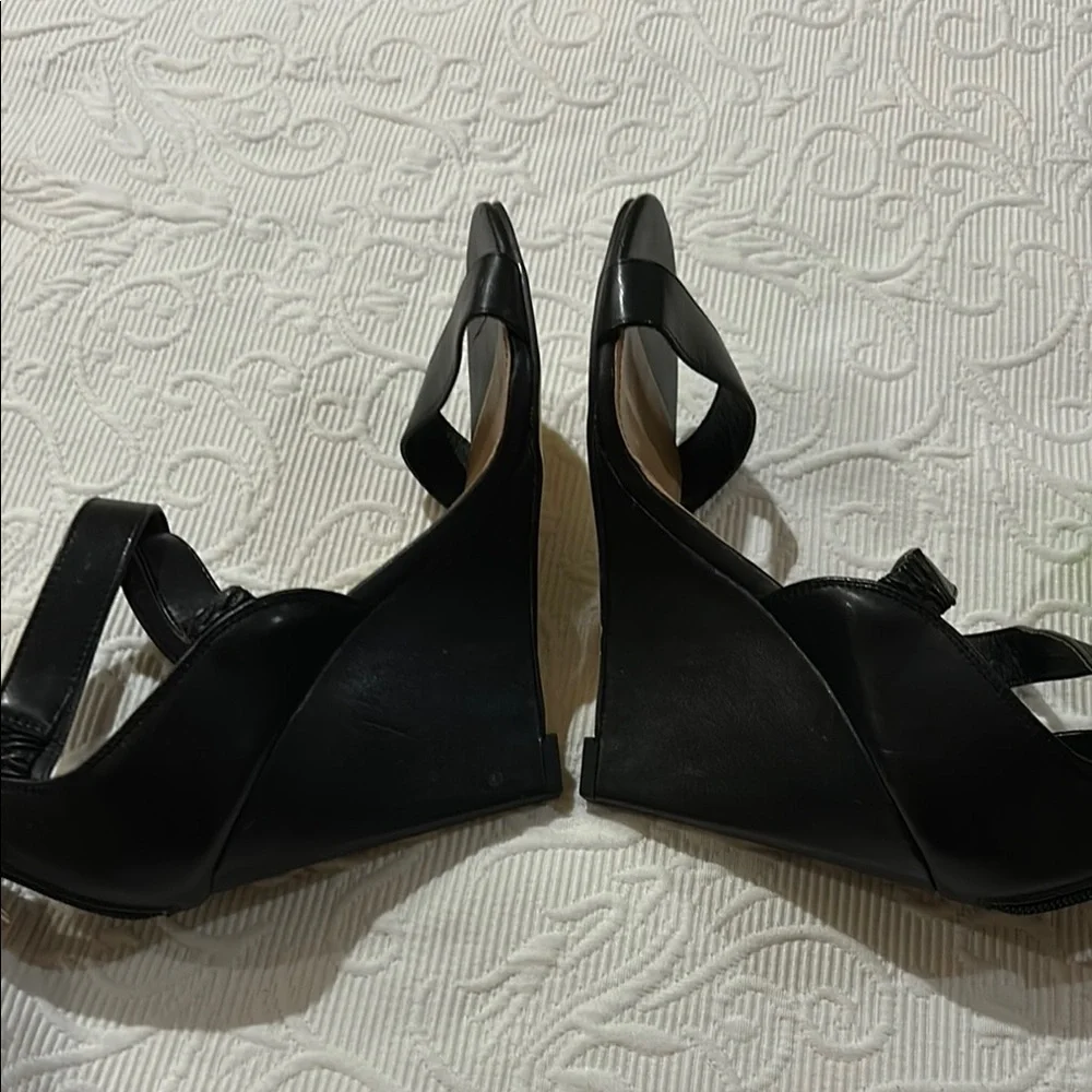 JustFab Black Elegant Wedge Heels with Ankle Strap. Size 8.5